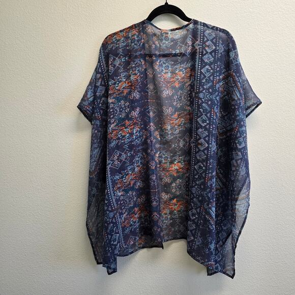 Wild Pearl Bohemian Lightweight Sheer Kimono in One Size - Picture 6 of 7